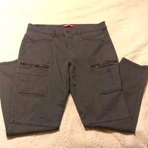 8-Pocket Cargo Skinny Pants